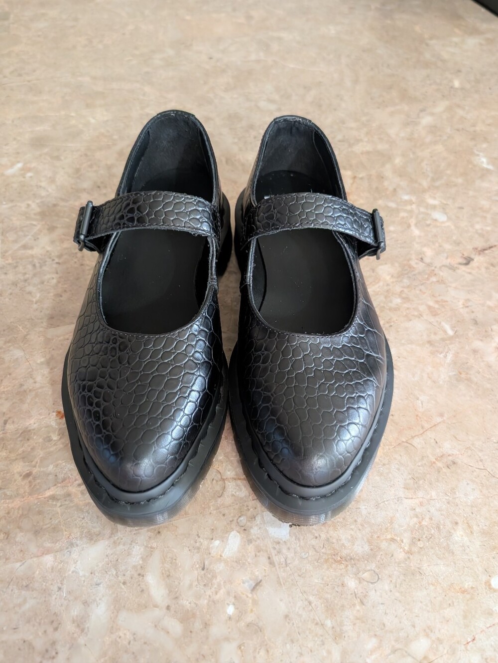 Dr, Martens Scarpe Elphie Mary Jane Emboss Leather Shoes In Black Women's Size 5 - Picture 3 of 11
